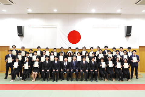 理学療法士を養成する福岡医療専門学校 理学療法科 4年制 午前 理学療法士 スポーツトレーナー育成