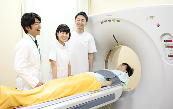 診療放射線技師を養成する福岡医療専門学校 診療放射線科 昼間3年制 診療放射線技師育成